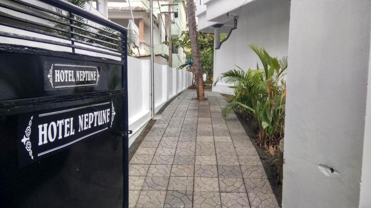 Hotel Neptune Kovalam Thiruvananthapuram Luaran gambar