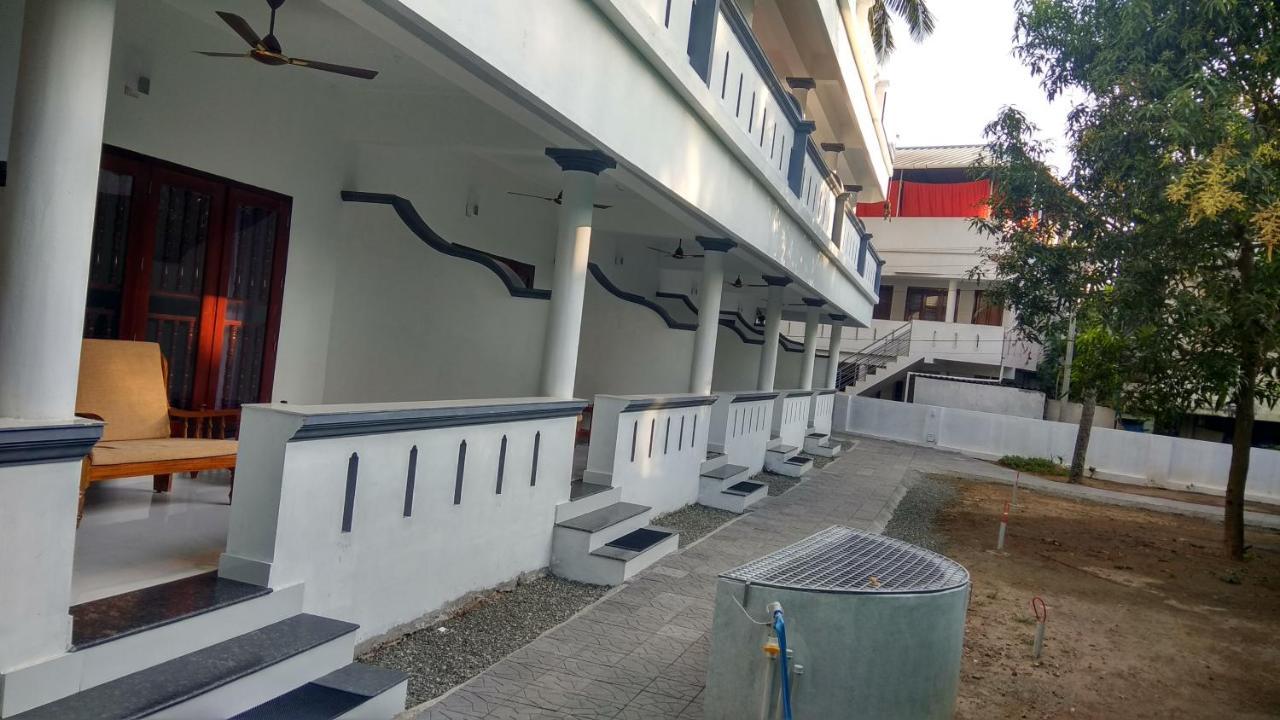 Hotel Neptune Kovalam Thiruvananthapuram Luaran gambar